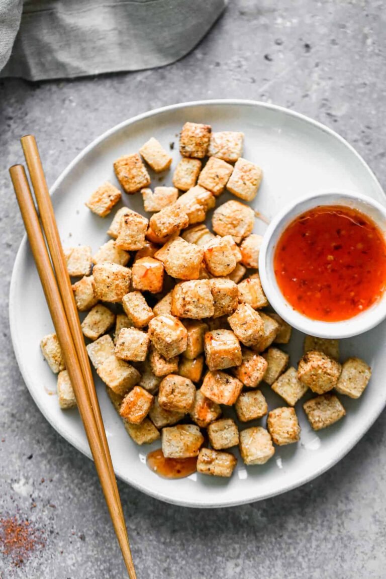 Crispy air fryer tofu served with dipping sauce
